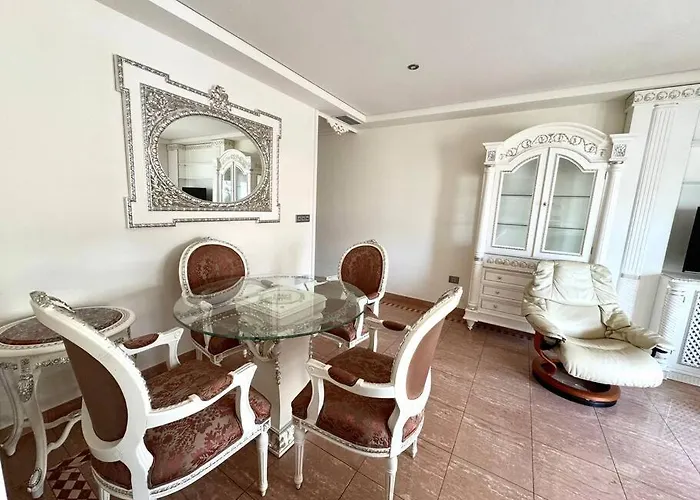 Rococo En El Centro De * אליקאנטה