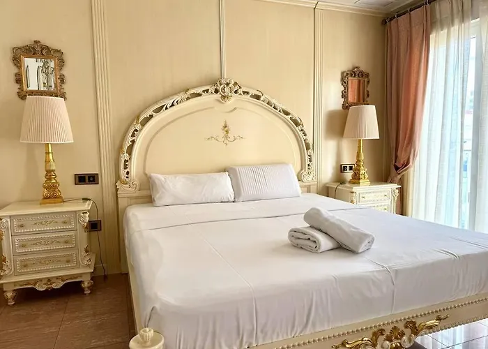 Rococo En El Centro De דירה אליקאנטה